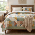 All-Season Light Microfiber Quilt
